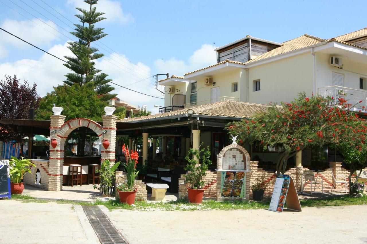 Poseidon Hotel Ammoudia Exterior foto